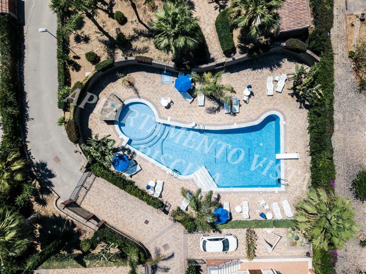 캄포펠리체 디 로첼라 Mansarda Con Vista Piscina 빌라 외부 사진